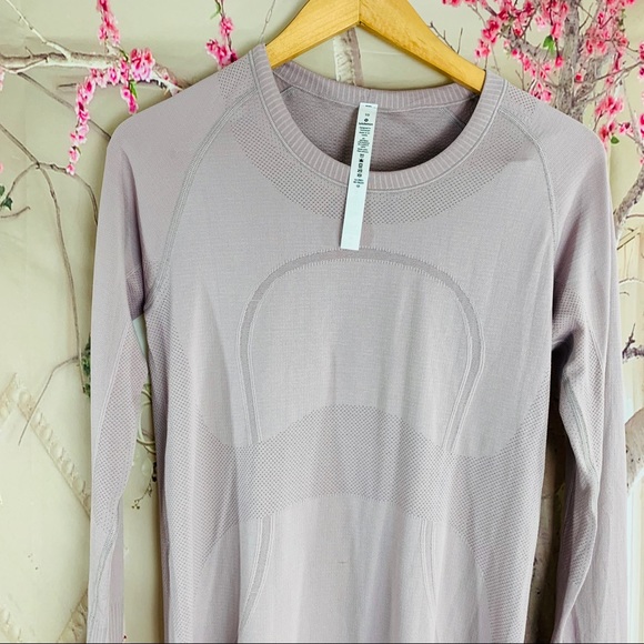 SOLD New Lululemon Long Sleeve Swiftly Tech - Picture 2 of 8